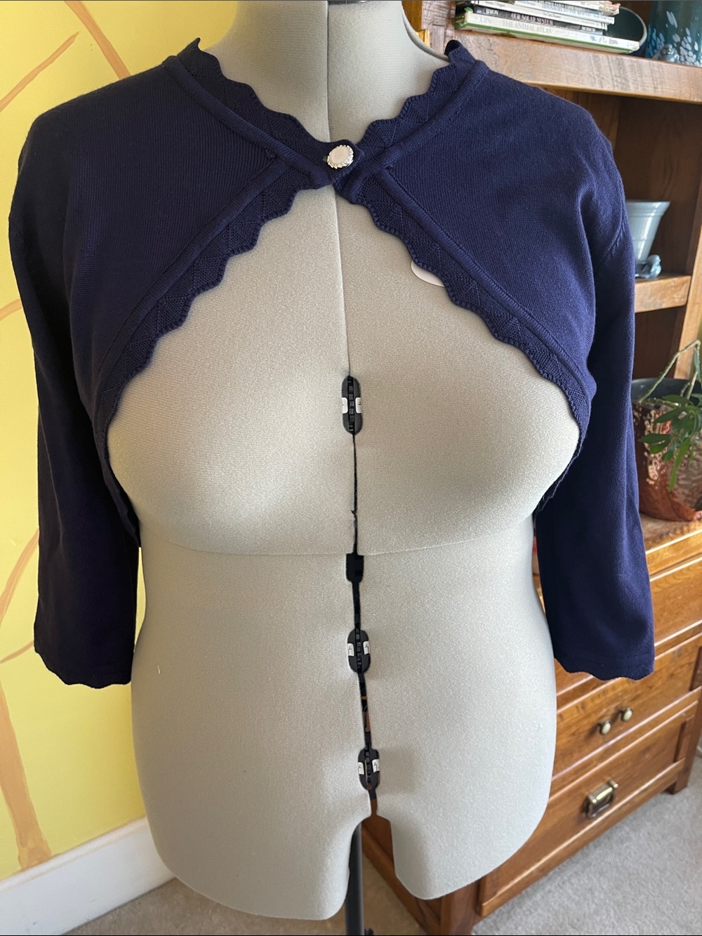 Grace Karin Navy Scalloped Bolero Shrug